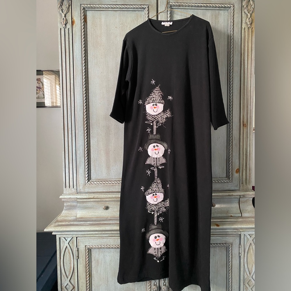 100% black cotton winter “lounge gown”